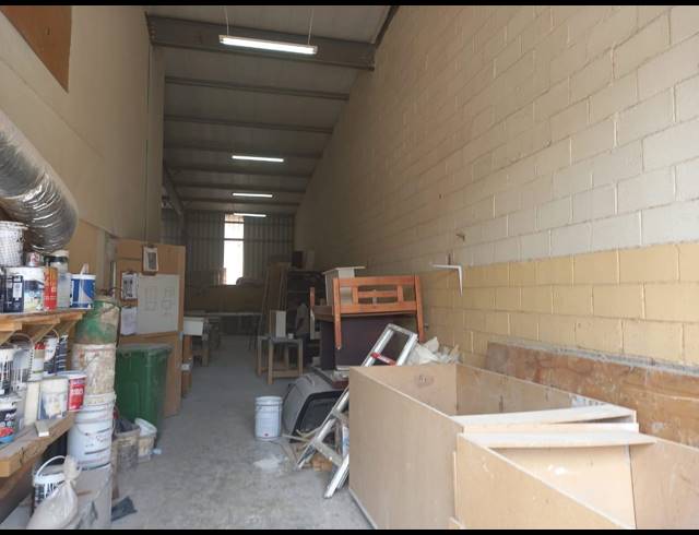 205M² WORKSHOP FOR SALE IN SHAKAS HEAD